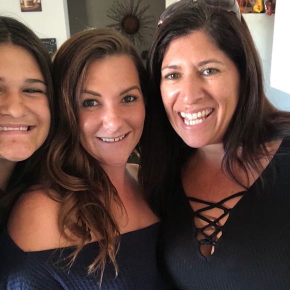 Meet Me ❤️ - Picture 8 of 8